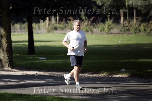 Amsterdam 24 september 2005
Hans Breukhoven hardlopen in vondelpark