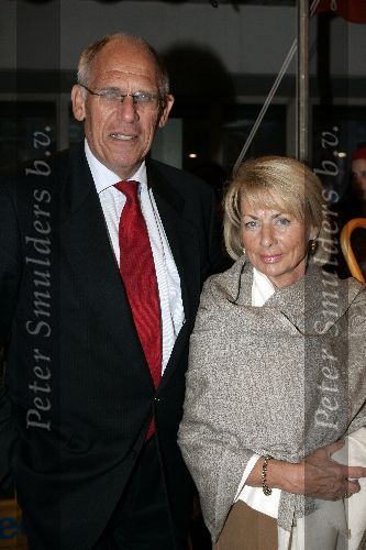 Utrecht 28 september 2005
Openingsavond van het 25e filmfestival met film Leef.
Hans Dijkstal met vrouw