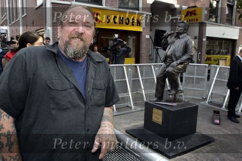 Amsterdam 23 september 2005
Onthulling beeld van Andre Hazes op zijn eerste sterfdag.
Henk Schiffmacher