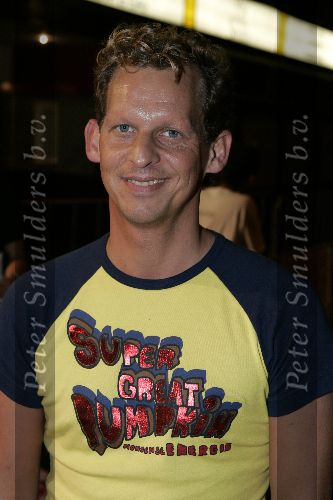 Amsterdam 4 september 2005
Premiere Schnitzelparadijs
acteur Joep Onderdelinden