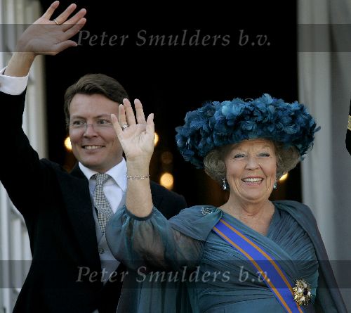 Den Haag 20 september 2005
Prinsjesdag 2005
Koningin Beatrix Maxima  met haar zoonPrins Constantijn