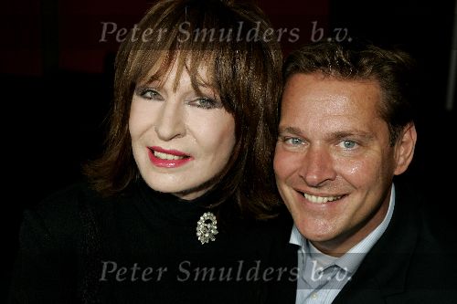 Eemnes 12 septmber 2005
Albert Verlinde en Liesbeth List bij presentatie nieuwe theater show.