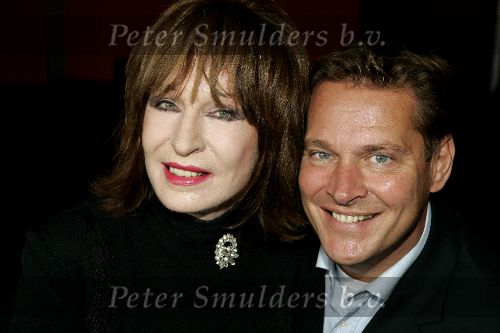 Eemnes 12 septmber 2005
Albert Verlinde en Liesbeth List bij presentatie nieuwe theater show.