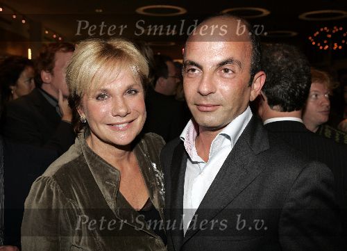Utrecht 28 september 2005
Openingsavond van het 25e filmfestival met film Leef.
Monique v d Ven met Job Gottschalk
