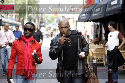 Amsterdam 20 september 2005
Mike Tyson in Amsterdam with dutch boxer Regilio Tuur.