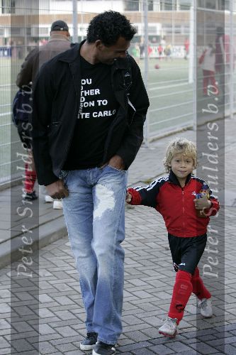 Amsterdam 17 september 2005
Ruud Gullit en Max bij AFC