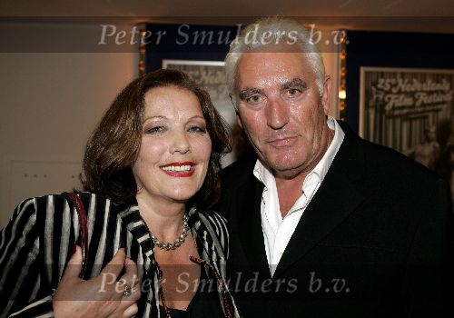Utrecht 28 september 2005
Openingsavond van het 25e filmfestival met film Leef.
Willeke v Ammelrooy met Marco Bakker
