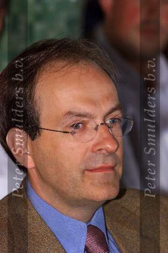 Amsterdam 1 september 2001
Ad Melkert bij PVDA Congres.