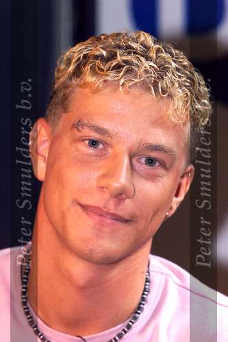 Almere 8 september 2001
Presentatie van Big Brother 3.
Andries BB