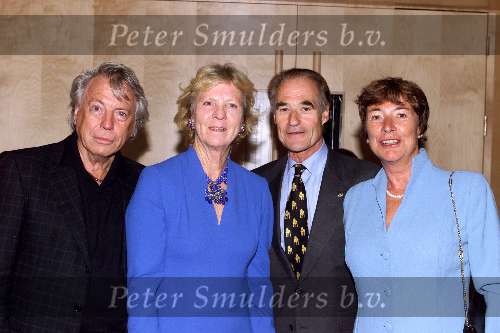 Amsterdam 15 september 2001
Modeshow Mart Visser in het Hilton.
Cees Dam met zijn vrouw