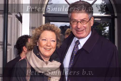 Amsterdam 23 september 2001
Premiere de Titanic in Carre
Ed v Thijn met vrouw