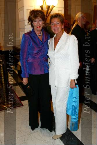 Amsterdam 9 mei 2003
Janine v d Ende en Janneke Brinkman