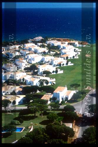 Vale de lobo in de algarve Portugal
Waar zowel John de Mol alsmede haar zus Linda de mol een huis hebben