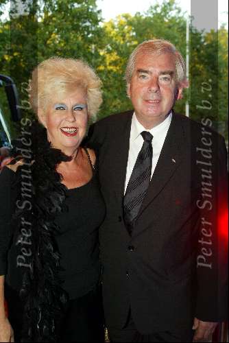 Hilversum 25 september 2003
Uitreiking van de gouden beelden in studio 21
Joop v Zijl met vrouw