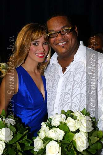 Hilversum 22 september 2003
Pincess records  presentatie in studio 21
Juni Julliet en Leah Mc Cray