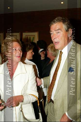 Amsterdam 14 september 2003
Modeshow Paul schulten in het okura
Karel Vuursteen met vrouw