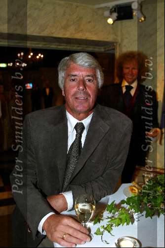 Amsterdam 7 september 2003
Klaas Wilting met glaasje wijn
