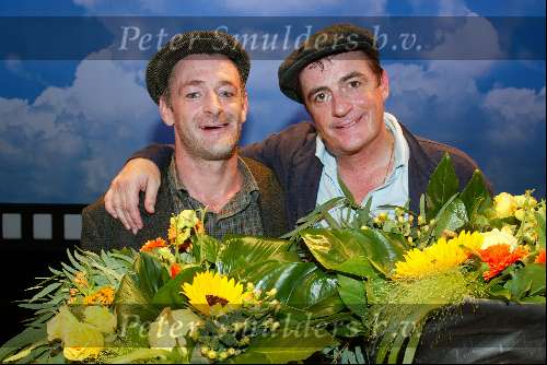 Amsterdam 22 september 2003
Premiere in de wolken met 
Johnny Kraaykamp jr en Laus Steenbeeke