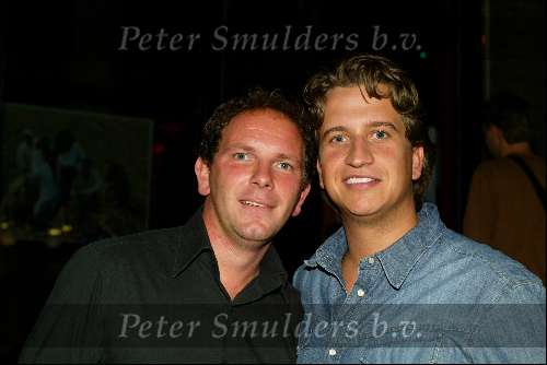 Amsterdam 4 september 2003
Robert Leroy met gsm en Quincy