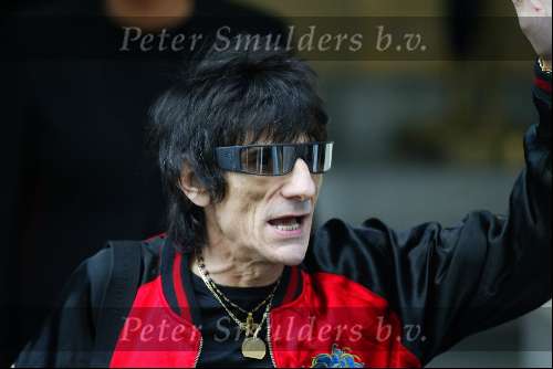 Amsterdam 24 september 2003
Rolling Stones verlaten Amstel hotel
Ron Wood