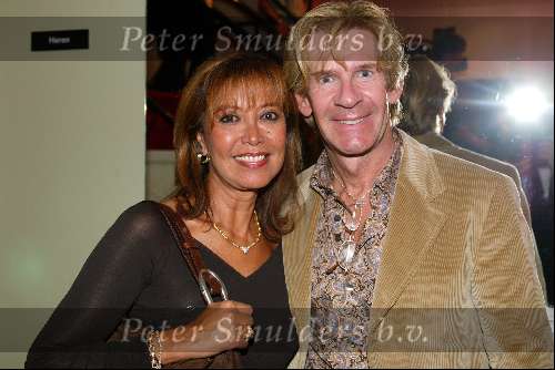 Amsterdam 22 september 2003
Premiere in de wolken 
Sandra Reemer Addy v d Krommeacker