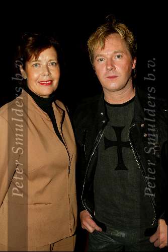 Amsterdam 1 september 2003
Modeshow monique collignon in hotel the grand
Sylvia Kristel met een vriend