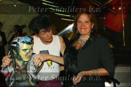 Amsterdam 7 september 2003
Madame Tussaud
Het beeld van haar man Herman Brood en Xandra Brood