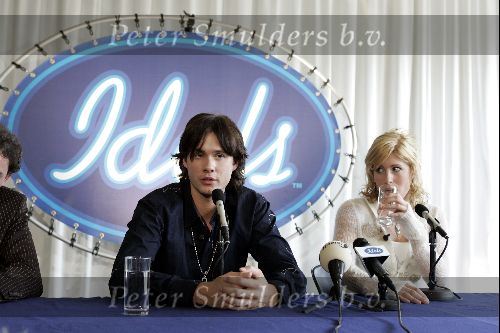 Utrecht 26 april 2004
Persconferentie Idols finalisten Maud Idols en Boris Idols in  schouwburg Utrecht.