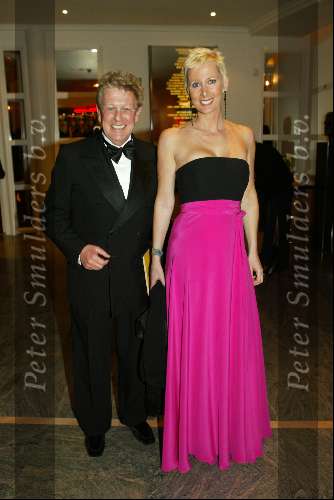 Scheveningen 4 april 2004
Premiere Lion King in Kurhaus.
Jan des Bouvrie en Monique des Bouvrie
