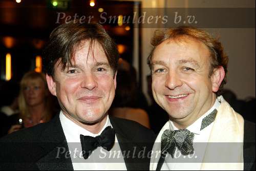 Scheveningen 4 april 2004
Premiere Lion King in Kurhaus.
Jon v Eerd met vriend
