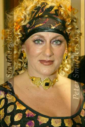 Scheveningen 4 april 2004
Premiere Lion King in Kurhaus.
Karin Bloemen