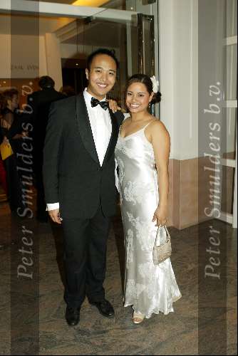 Scheveningen 4 april 2004
Premiere Lion King in Kurhaus.
Linda Wagemakers met man