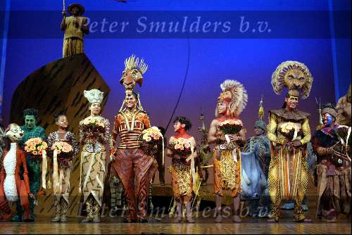 Scheveningen 4 april 2004
Premiere Lion King in Kurhaus.
Cast Lion King