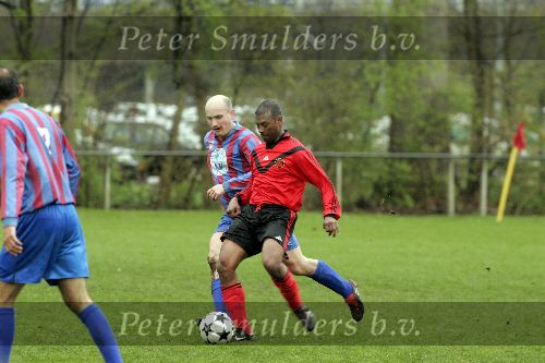 Amsterdam 9 april 2005
AFC 3 wordt kampioen. AFC met Ruud Gullit Stanley Menzo, Aron Winter, Johnny v t Schip, Marco v Basten (nummer 14), John Ewbank en Duncan Stutterheim.
Peter Smulders bv