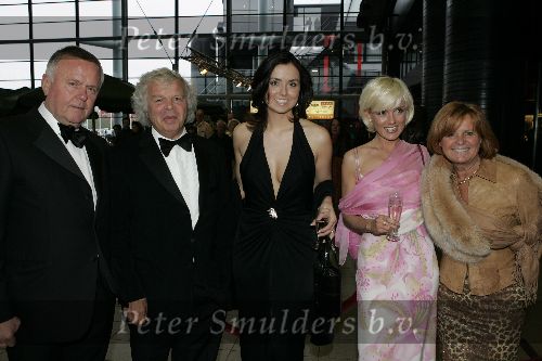 Rotterdam 16 april 2005
Luciano Pavarotti in Ahoy.
Harry Mens met Suze Marloes en  Eddy de Kroes
Peter Smulders bv