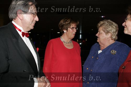 Rotterdam 16 april 2005
Luciano Pavarotti in Ahoy.
Annemarie Jorritsma met Erica Terpstra
Peter Smulders bv