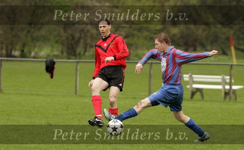 Amsterdam 9 april 2005
AFC 3 wordt kampioen. AFC met Ruud Gullit Stanley Menzo, Aron Winter, Johnny v t Schip, Marco v Basten (nummer 14), John Ewbank en Duncan Stutterheim.
Peter Smulders bv