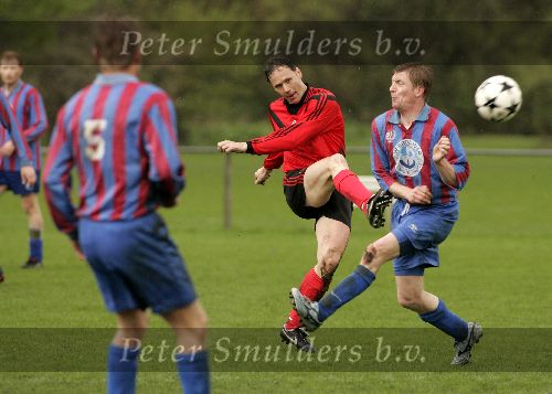 Amsterdam 9 april 2005
AFC 3 wordt kampioen. AFC met Ruud Gullit Stanley Menzo, Aron Winter, Johnny v t Schip, Marco v Basten (nummer 14), John Ewbank en Duncan Stutterheim.
Peter Smulders bv