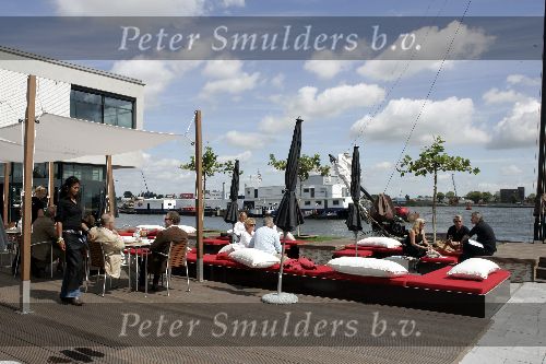 Amsterdam  4 augustus 2005
Onassis aan het ij in amsterdam
Peter Smulders bv