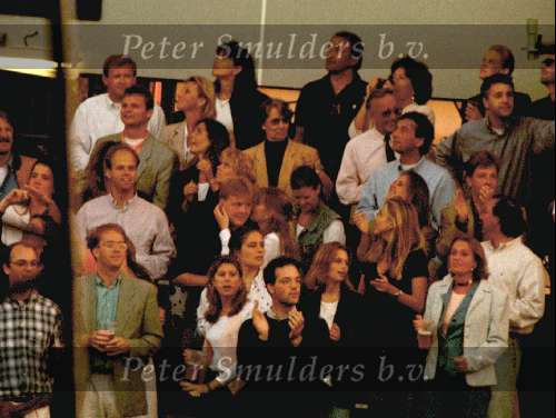 Rotterdam 25 Juni 1995 Tijdens een optreden in de Kuip van Rene Froger was Prins Willem Alexander met zijn vriendin Emily Bremers aanwezig. verder geheel rechtsonder zijn vriend Theo Dietz