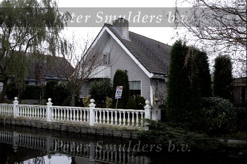 Volendam 1 december 2004
Huis Annie Schilder verkocht in Volendam.
Peter Smulders bv
