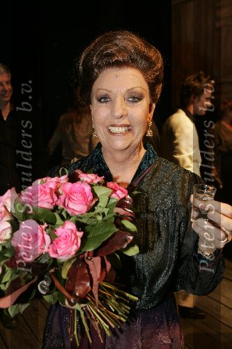 Den Bosch 19 december 2004
Premiere de Jantjes in de Parade
Carry tefsen
Peter Smulders bv