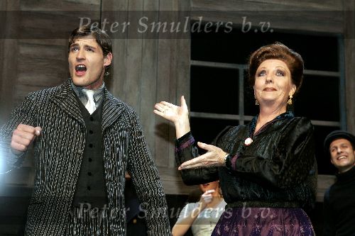 Den Bosch 19 december 2004
Premiere de Jantjes in de Parade
Koert Jan de Bruijn en Carry tefsen
Peter Smulders bv
