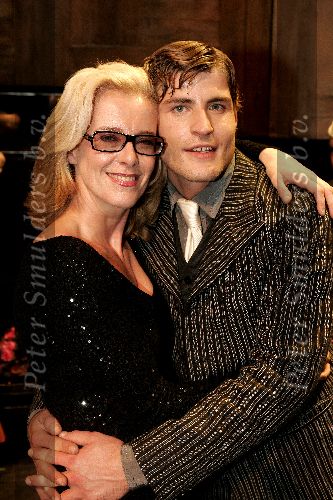 Den Bosch 19 december 2004
Premiere de Jantjes in de Parade
  Koert Jan de Bruijn en Jette v d Meij 
Peter Smulders bv