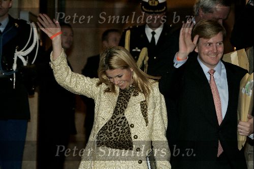Amsterdam 1 november 2004
Prins Claus prijzen in het paleis op de dam.
Prinses Maxima en Prins Willem Alexander met oranje bandje
Peter Smulders bv