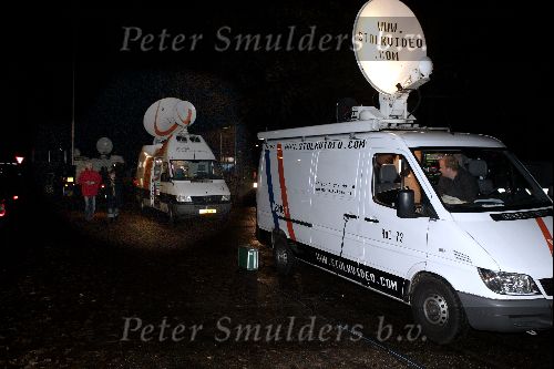 Soestdijk 1 november 2004
Pers bij paleis soestdijk na overlijden prins Bernhard
Peter Smulders bv