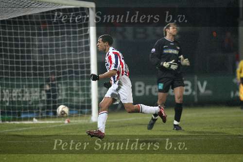 Tilburg 3 februari 2006
Kompetitiewedstrijd seizoen 2005-2006
Willem ll - RBC Roosendaal eindstand 3-1
Anouar Hadouir