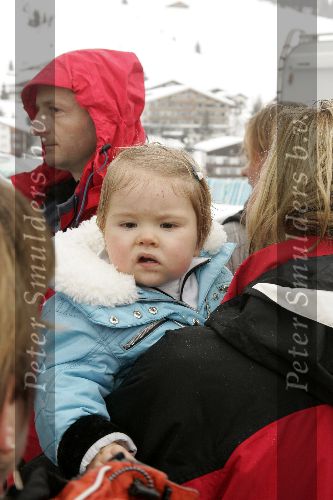 Lech 12 februari 2005
Officieel fotouur met Prinses Amalia Maxima Prins Willem Alexander en Koningin Beatrix
Peter Smulders bv