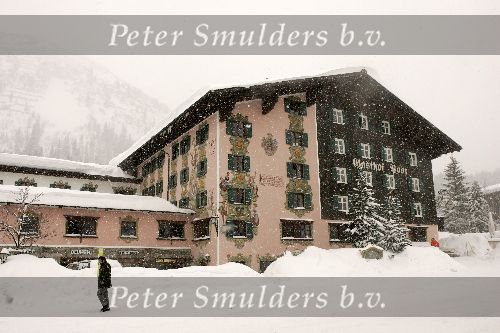 Lech 14 februari 2005
Hotel Post in de sneeuw.
Peter Smulders bv