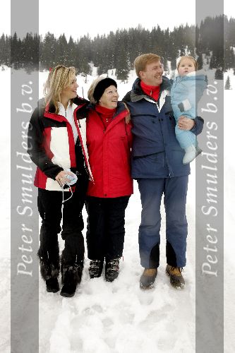 Lech 12 februari 2005
Officieel fotouur met Prinses Amalia Maxima Prins Willem Alexander en Koningin Beatrix
Peter Smulders bv